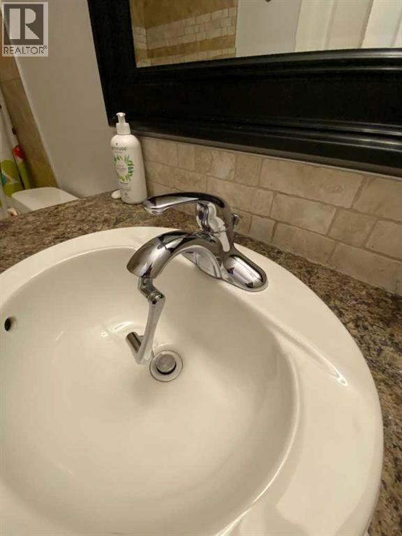 21 Blue Heron Court, Lake Newell Resort, Alberta  T1R 0X5 - Photo 21 - A2273388