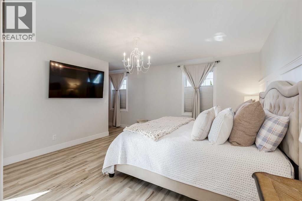 127 Canoe Place Sw, Airdrie, Alberta  T4B 2L5 - Photo 18 - A2259815