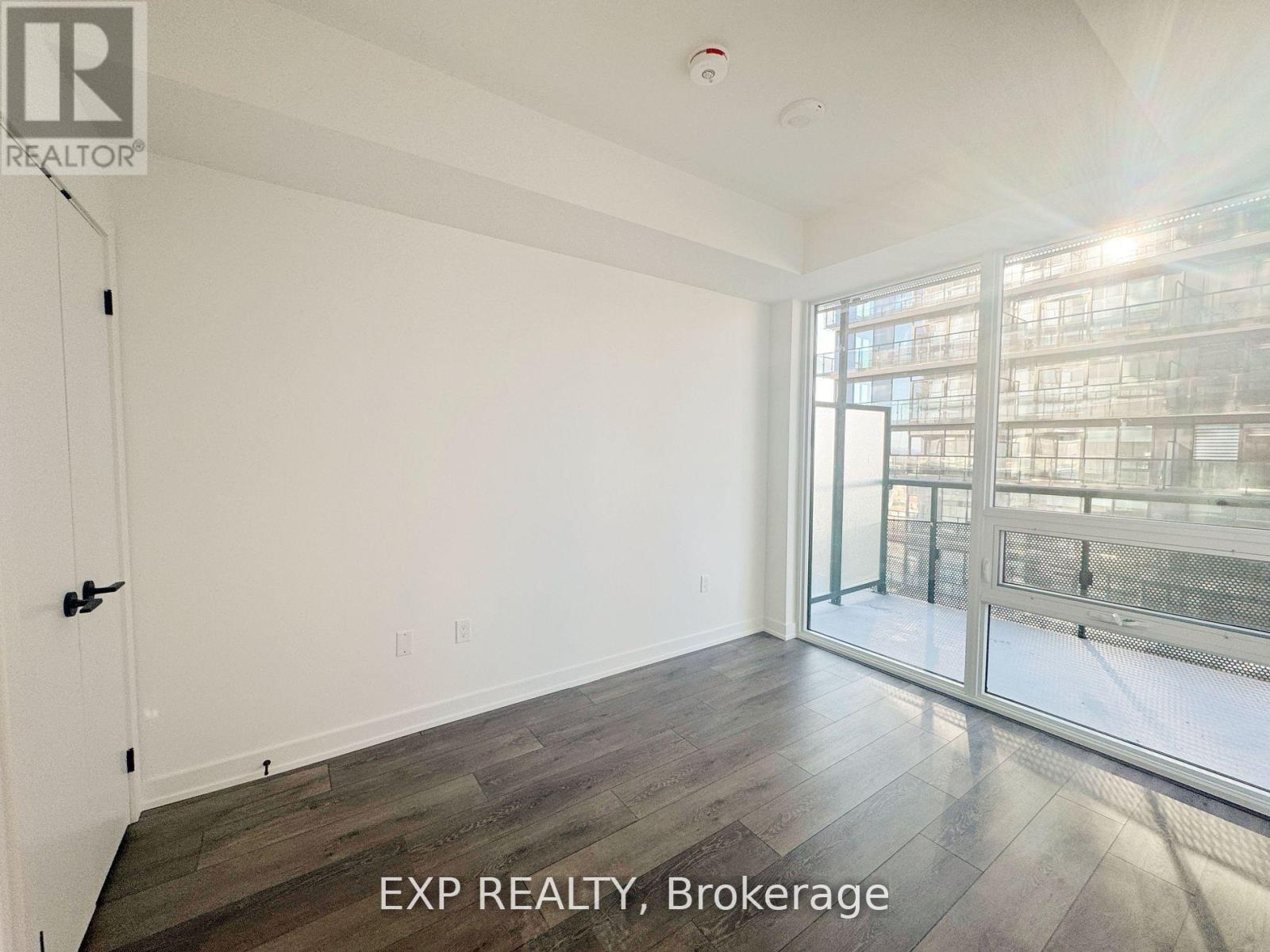 2001 - 117 Broadway Avenue, Toronto, Ontario  M4P 1V4 - Photo 4 - C12603426