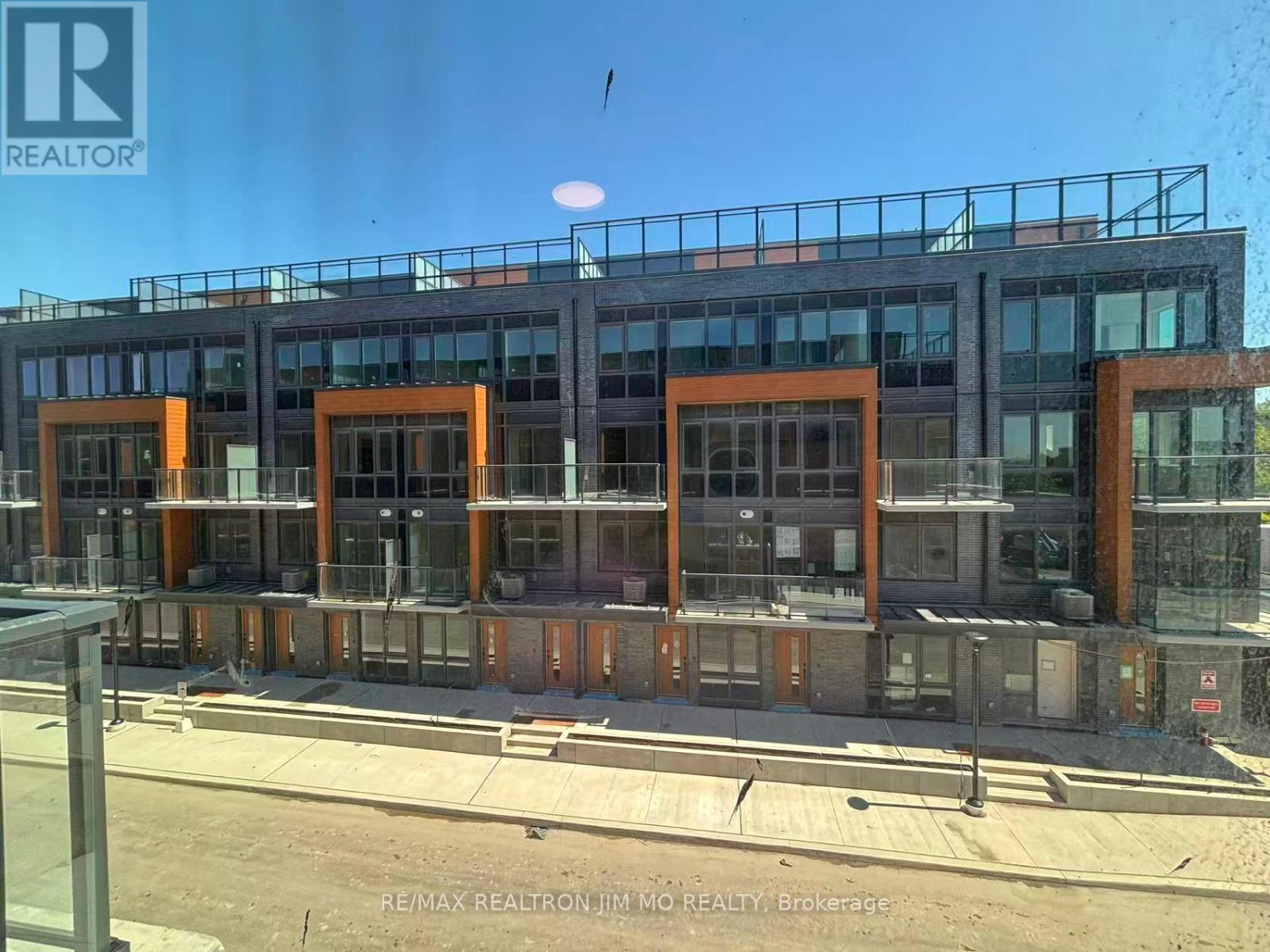 160 - 67 CURLEW DRIVE, Toronto, Ontario