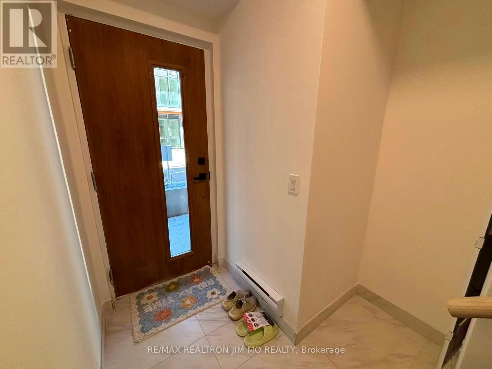 160 - 67 Curlew Drive, Toronto, Ontario  M3A 0B4 - Photo 3 - C12603432