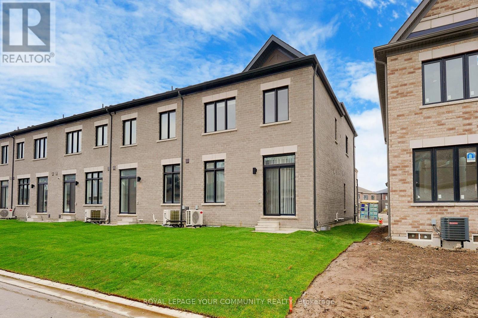 56 Haldimand Street, Vaughan, Ontario  L4H 5J4 - Photo 39 - N12603430