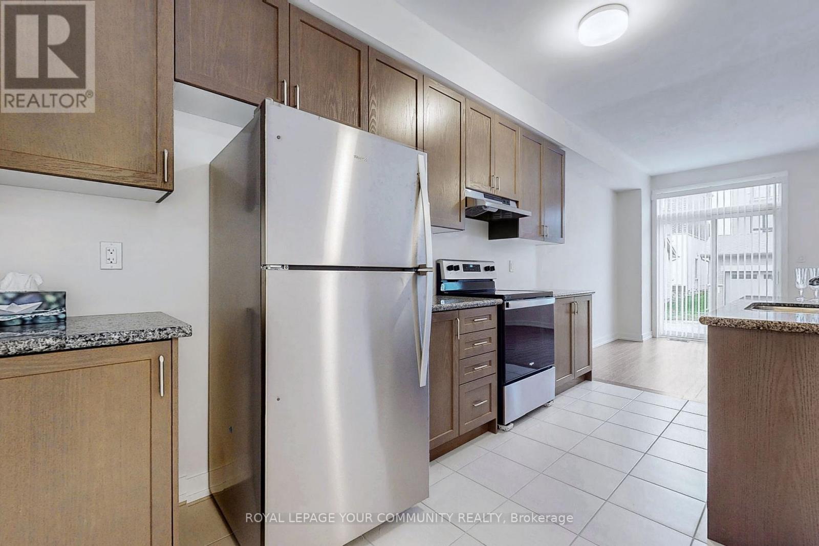 56 Haldimand Street, Vaughan, Ontario  L4H 5J4 - Photo 8 - N12603430