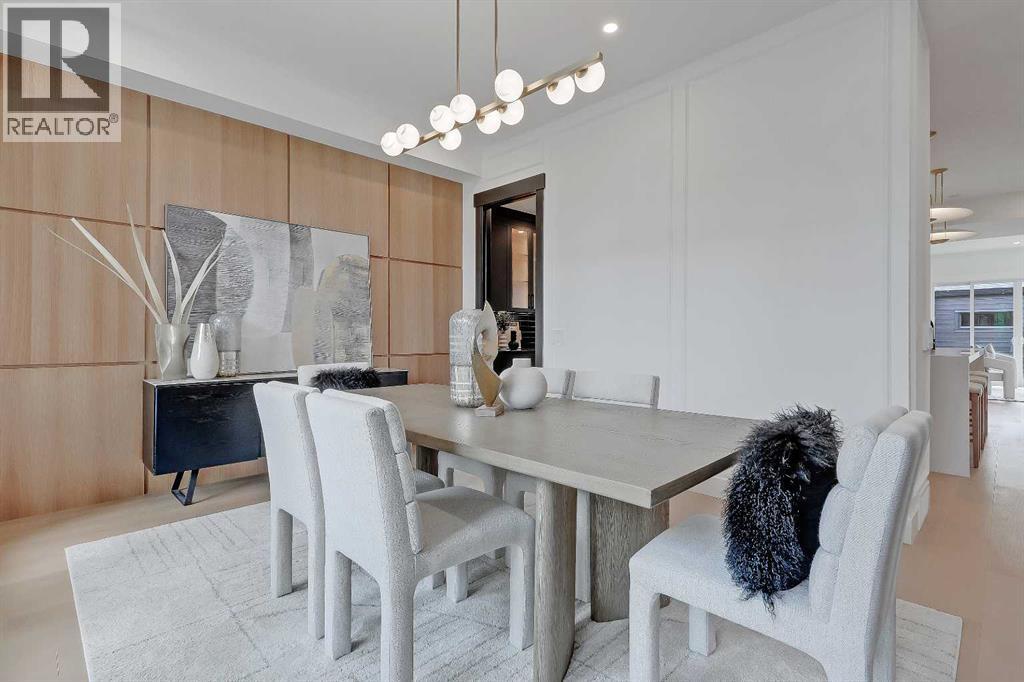 1321 10 Avenue Se, Calgary, Alberta  T2G 0W8 - Photo 5 - A2256038