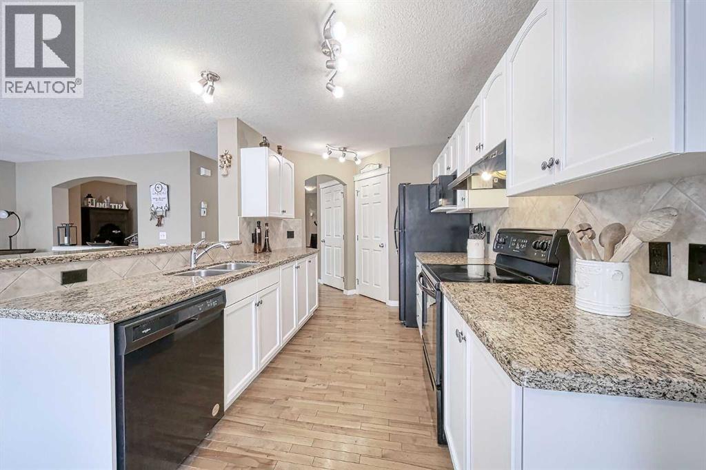 73 Everwoods Road Sw, Calgary, Alberta  T2Y 5C9 - Photo 16 - A2264395