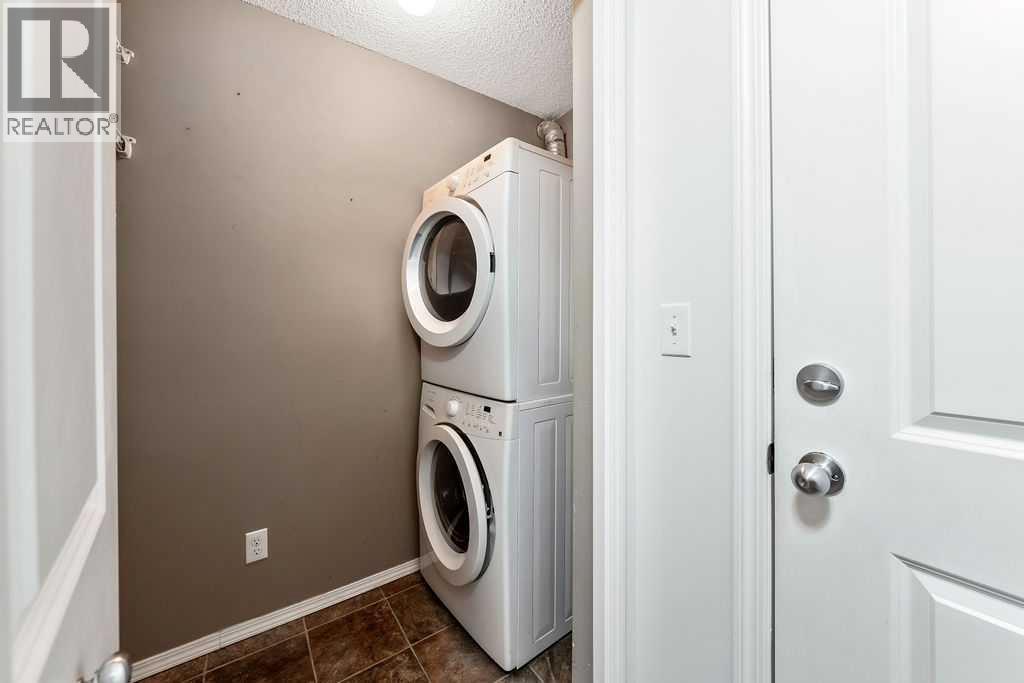 9113, 403 Mackenzie Way Sw, Airdrie, Alberta  T4B 3V7 - Photo 8 - A2273359