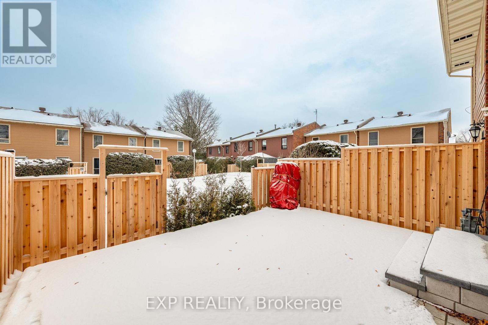 F - 6 Arnold Drive, Ottawa, Ontario  K2H 6V9 - Photo 31 - X12603456