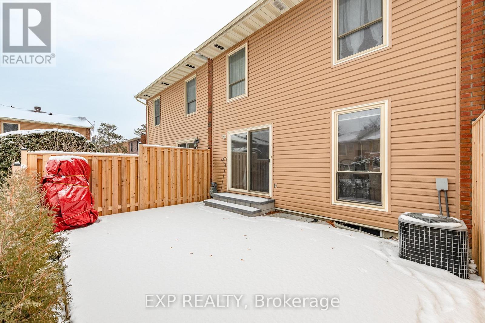 F - 6 Arnold Drive, Ottawa, Ontario  K2H 6V9 - Photo 32 - X12603456