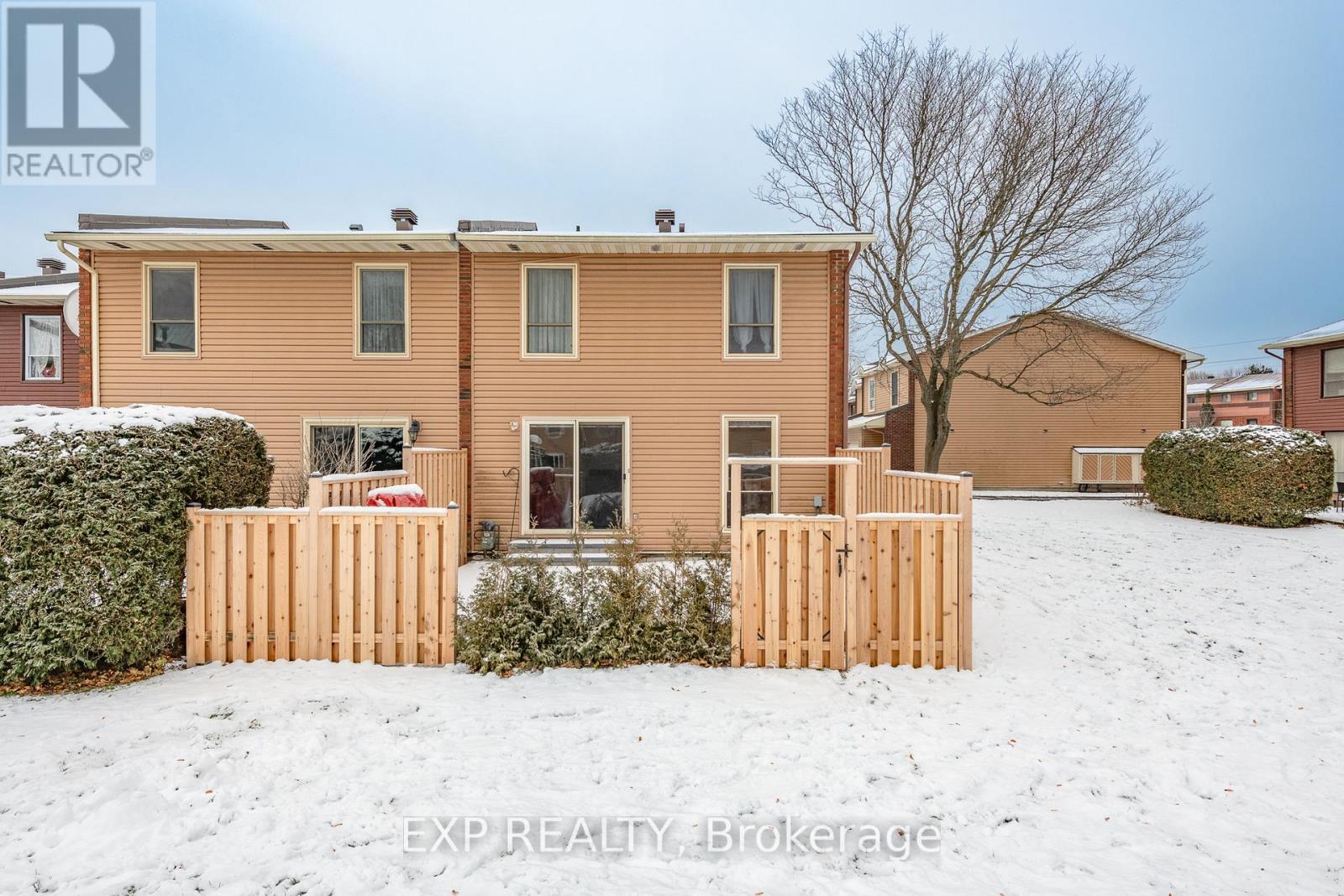 F - 6 Arnold Drive, Ottawa, Ontario  K2H 6V9 - Photo 33 - X12603456