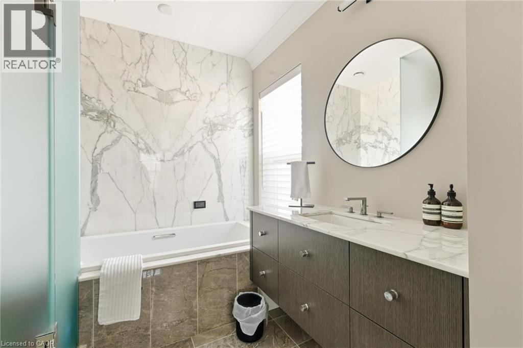 155 Caroline Street S Unit# Th10, Waterloo, Ontario N2L 0J8 - Photo 35 - 40792514