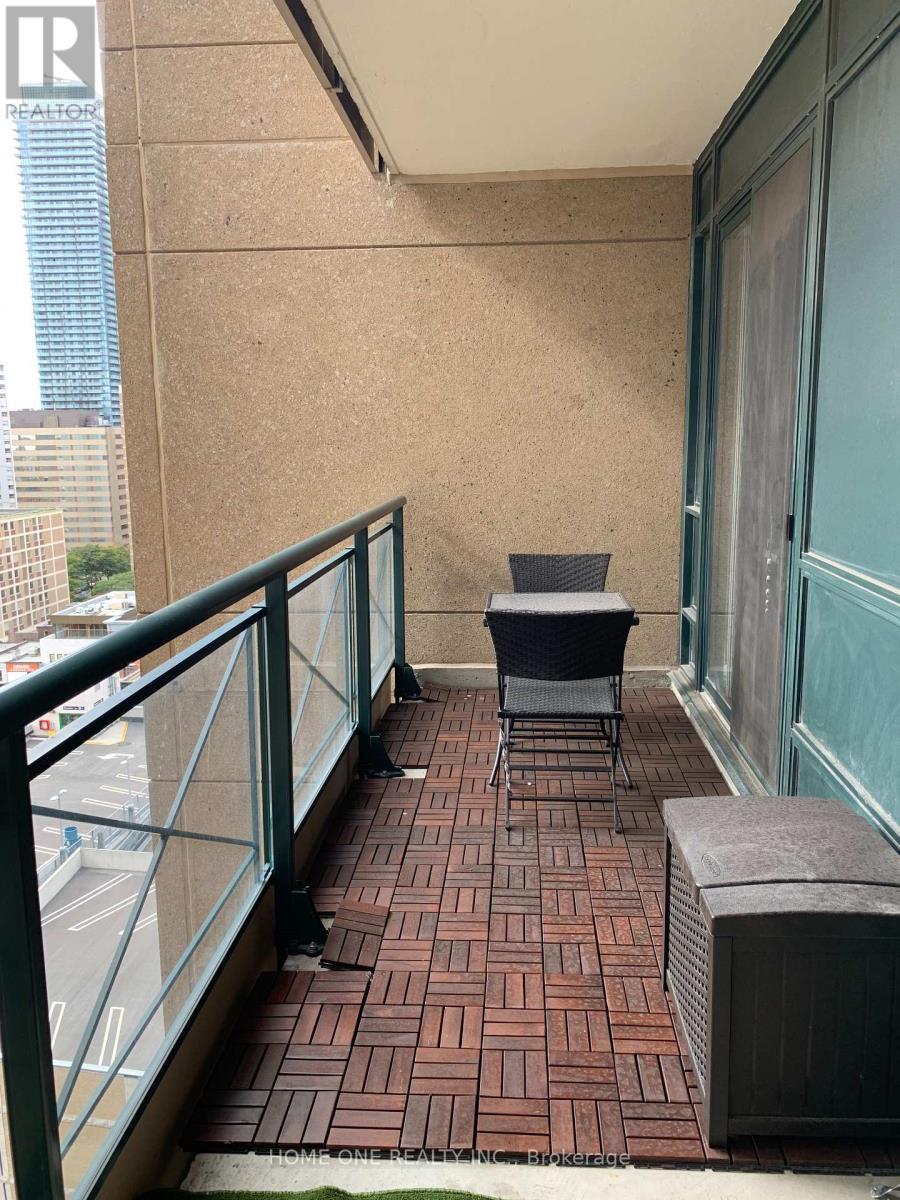 1502 - 35 Hayden Street, Toronto, Ontario  M4Y 3C3 - Photo 6 - C12603448