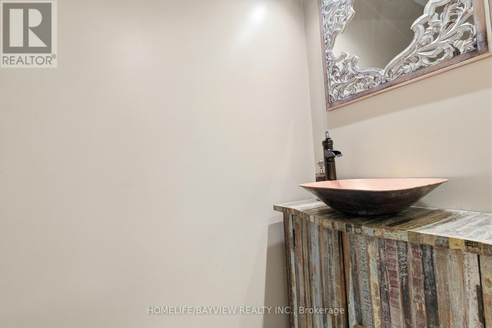 185 Tamarack Drive, Markham, Ontario  L3T 4X3 - Photo 23 - N12603438