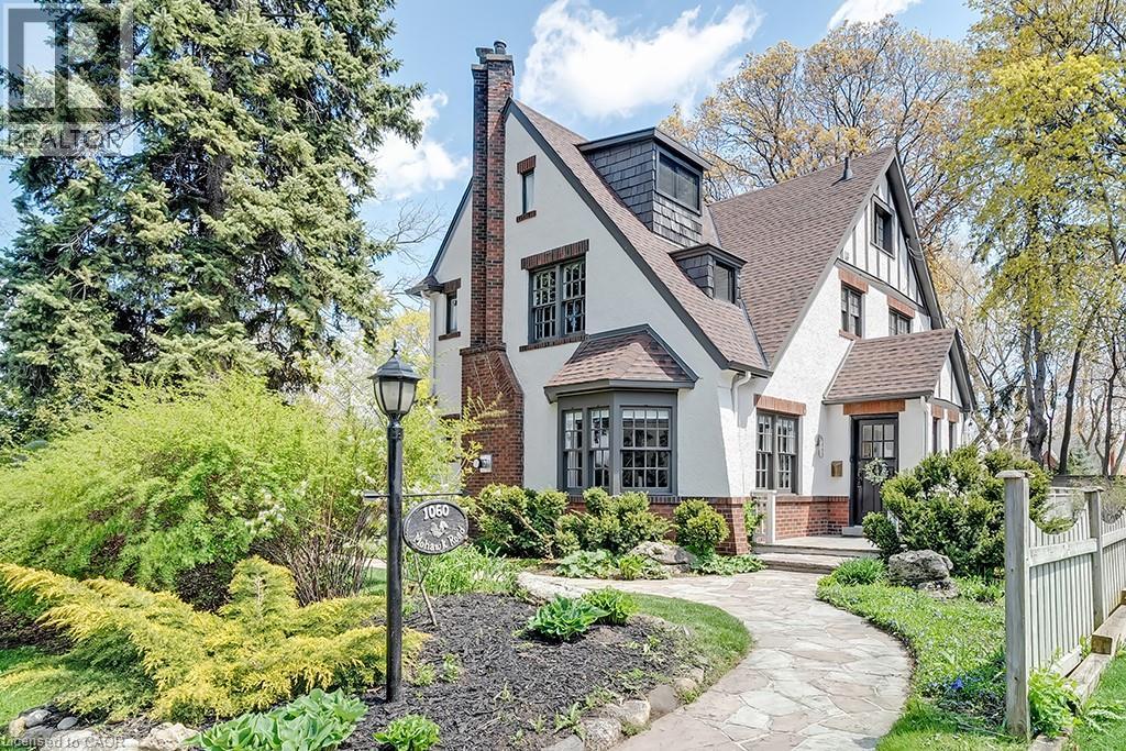 1060 MOHAWK Road, Burlington, Ontario