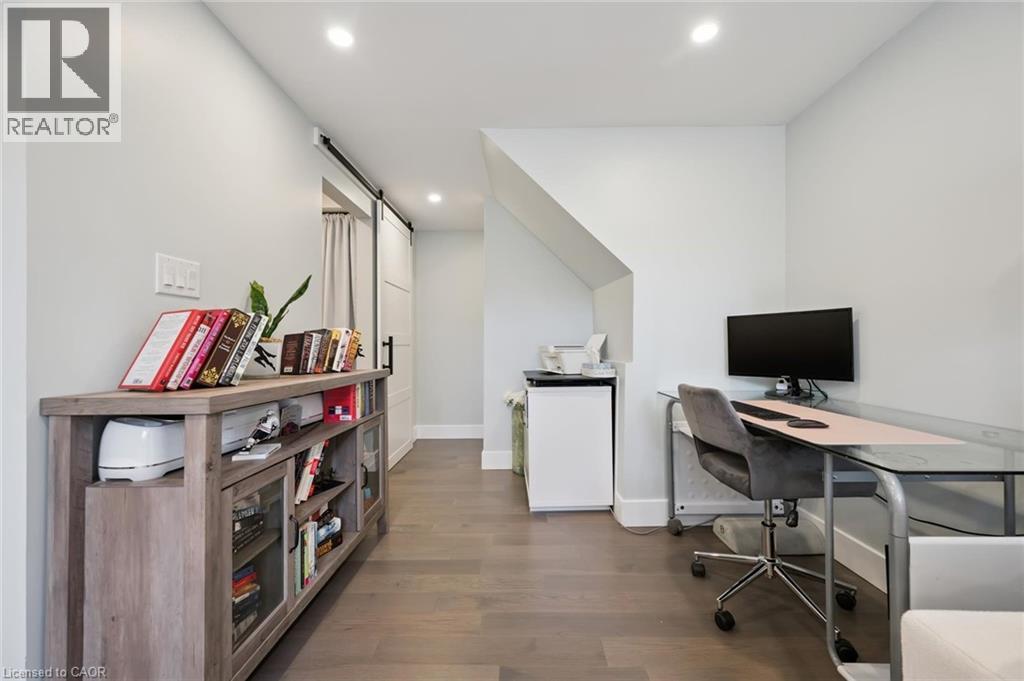 2152 Pelee Boulevard, Oakville, Ontario L6H 4C8 - Photo 32 - 40766299