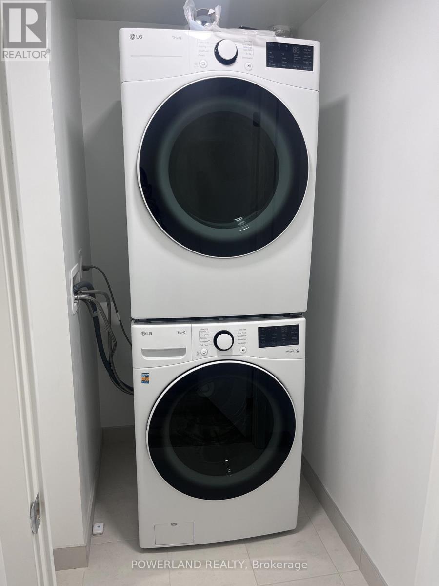 3006 - 395 Square One Drive, Mississauga, Ontario L5B 0P6 - Photo 3 - W12603436