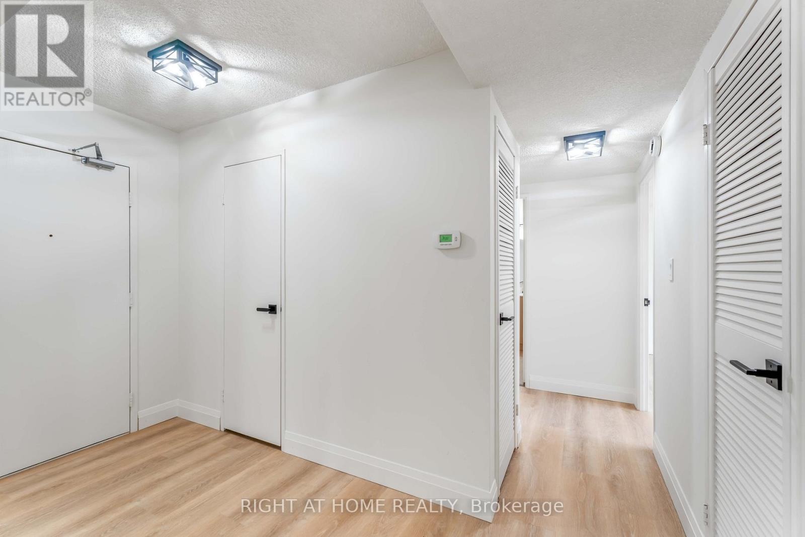 905 - 120 Duke Street, Hamilton, Ontario L8P 4T1 - Photo 15 - X12603452