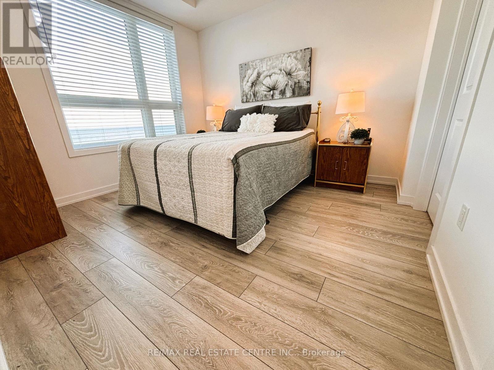 332 - 101 Shoreview Place, Hamilton, Ontario  L8E 0K3 - Photo 10 - X12579536