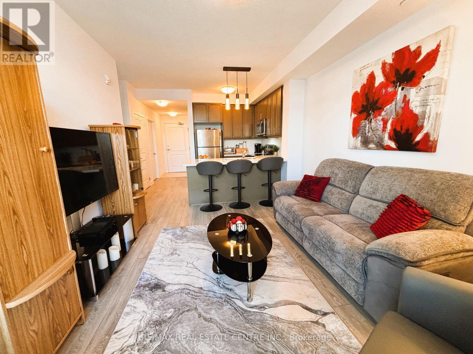 332 - 101 Shoreview Place, Hamilton, Ontario  L8E 0K3 - Photo 8 - X12579536