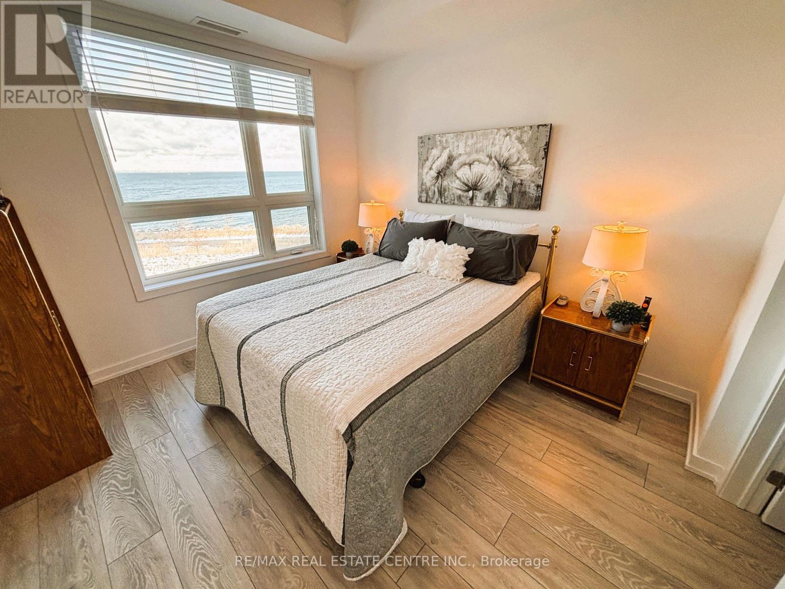 332 - 101 Shoreview Place, Hamilton, Ontario  L8E 0K3 - Photo 11 - X12579536