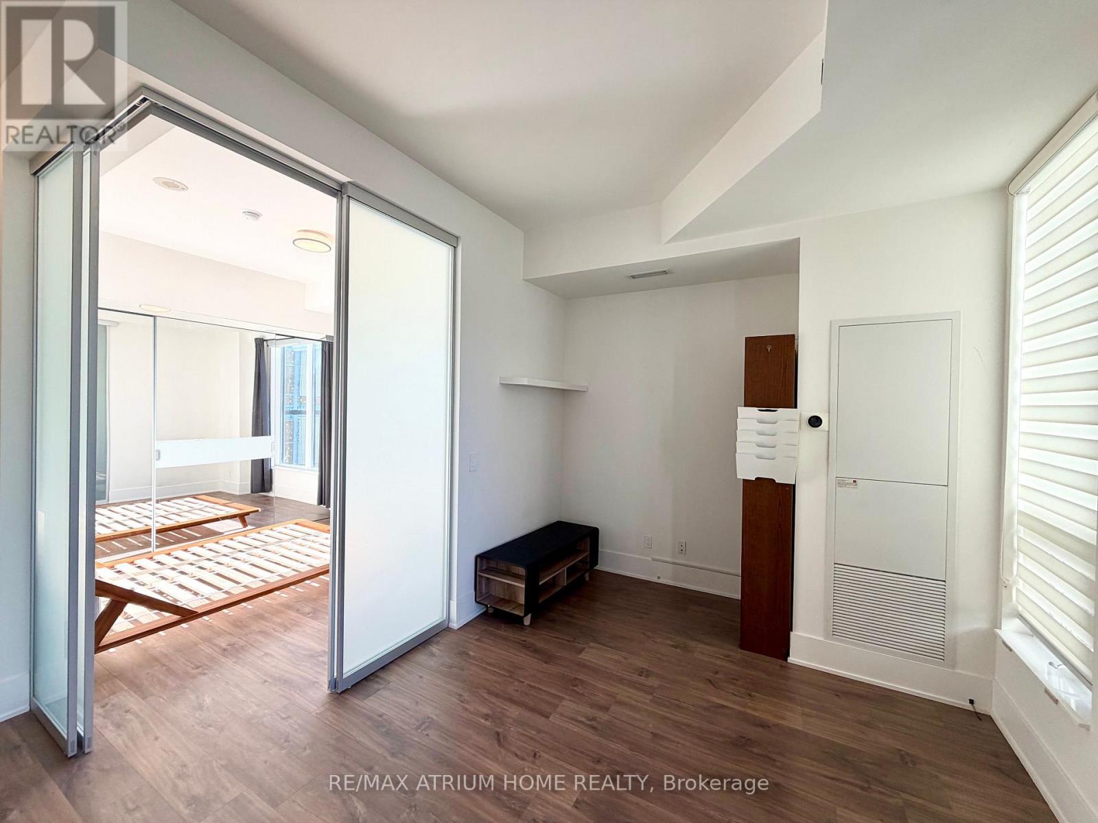 221 - 38 Cameron Street, Toronto, Ontario M5T 0C3 - Photo 16 - C12603472