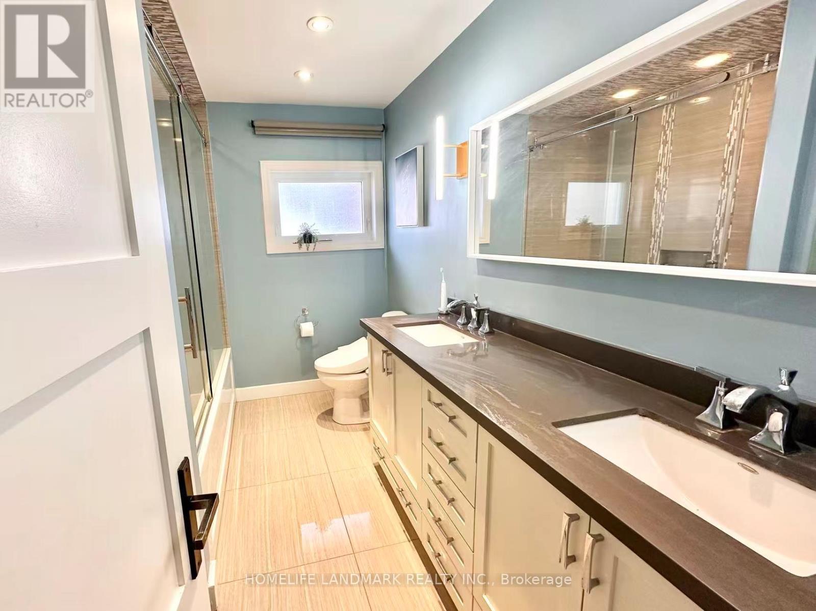 Main - 159 Cocksfield Avenue, Toronto, Ontario M3H 3T4 - Photo 9 - C12603494