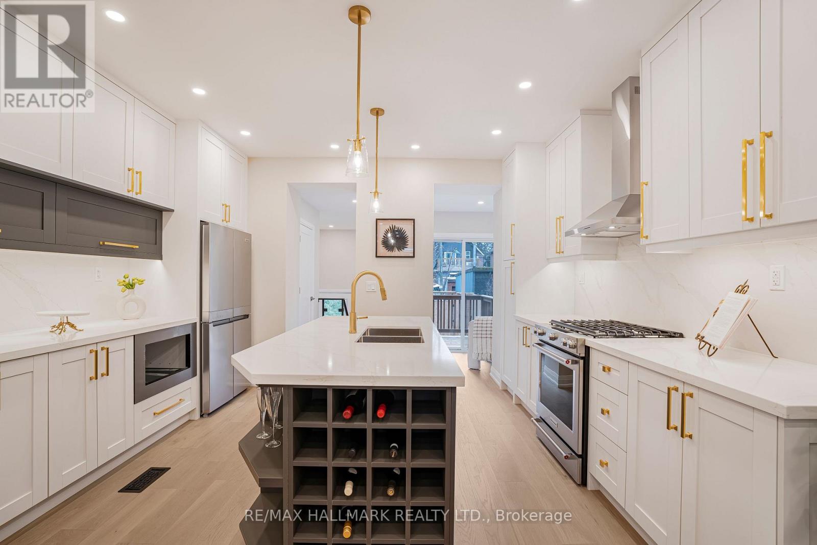 47 Harcourt Avenue, Toronto, Ontario  M4J 1J3 - Photo 10 - E12603474