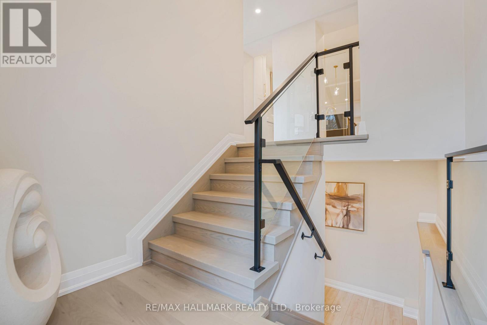 47 Harcourt Avenue, Toronto, Ontario  M4J 1J3 - Photo 21 - E12603474