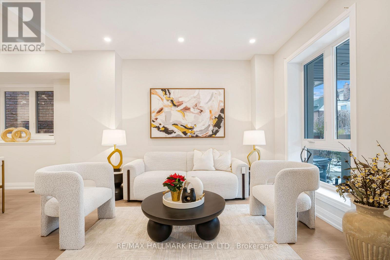 47 Harcourt Avenue, Toronto, Ontario  M4J 1J3 - Photo 5 - E12603474