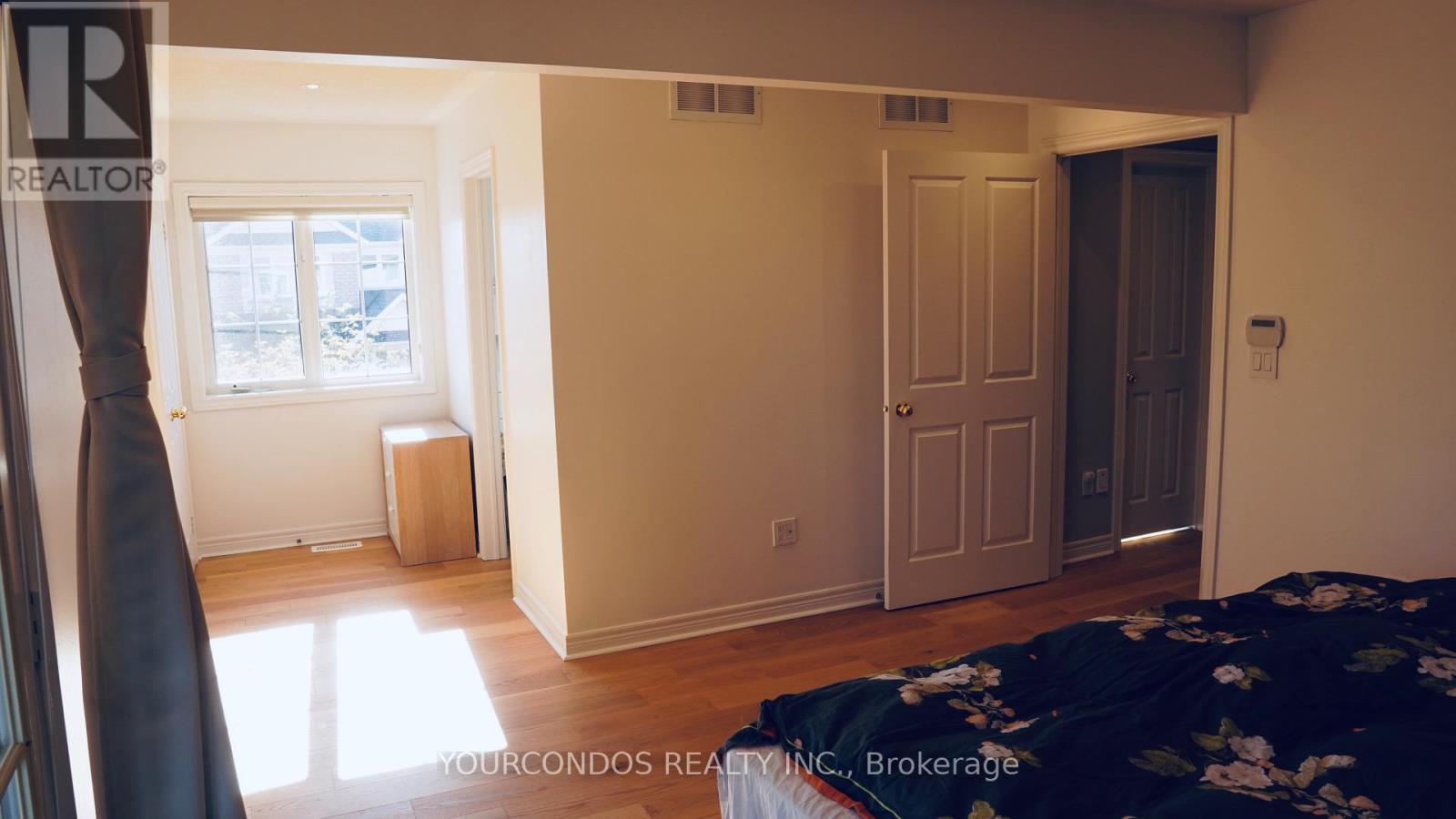 66 Crawford Street, Markham, Ontario  L6C 2M3 - Photo 10 - N12603462