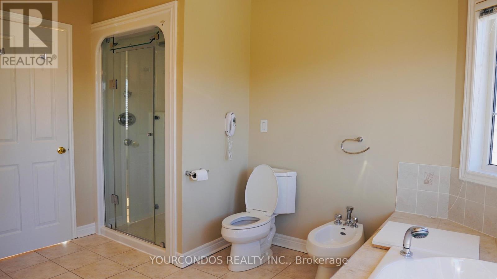 66 Crawford Street, Markham, Ontario  L6C 2M3 - Photo 12 - N12603462