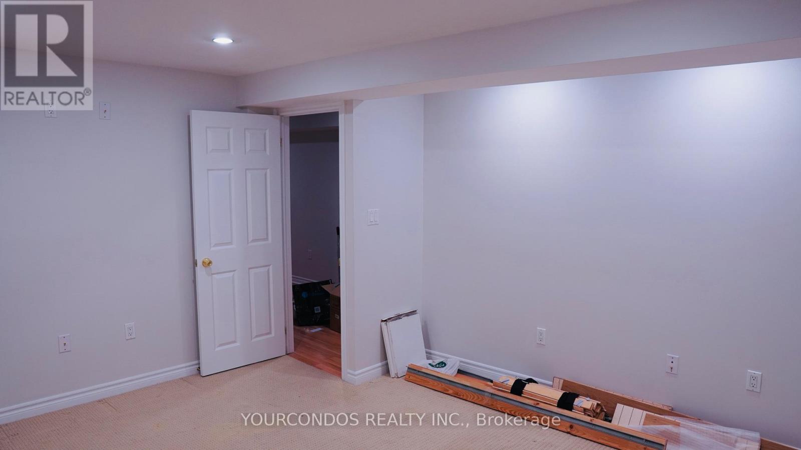 66 Crawford Street, Markham, Ontario  L6C 2M3 - Photo 17 - N12603462