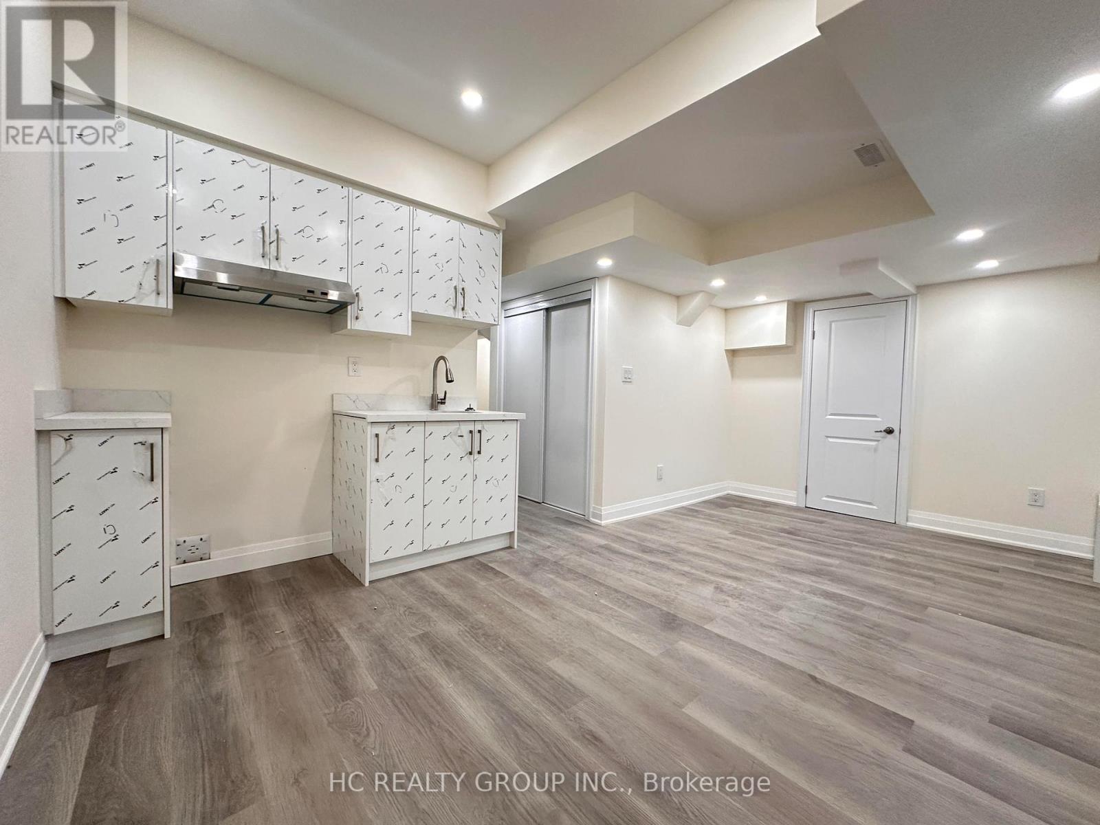 34 Millman Lane, Richmond Hill, Ontario  L4S 0P9 - Photo 9 - N12603470