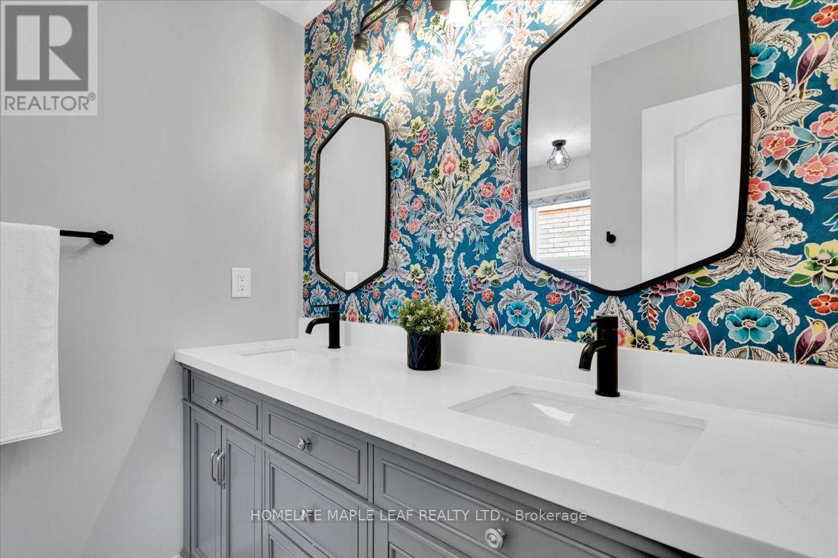 41 Ross Patrick Crescent, Newmarket, Ontario  L3X 3G9 - Photo 21 - N12603488