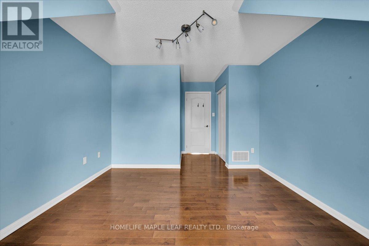 41 Ross Patrick Crescent, Newmarket, Ontario  L3X 3G9 - Photo 29 - N12603488