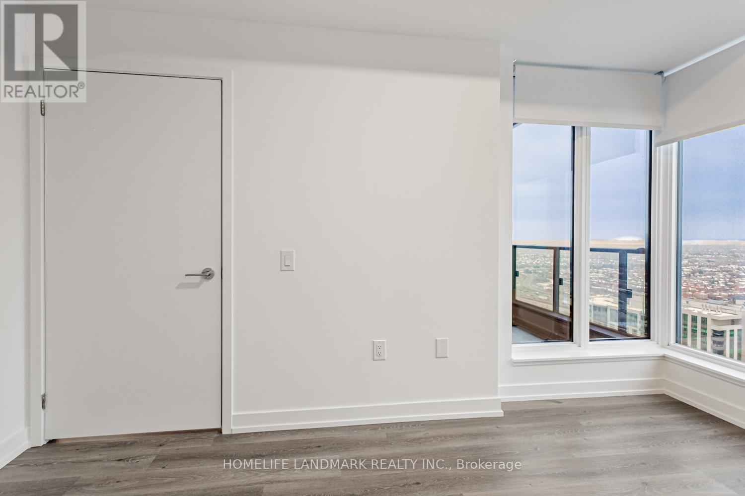 2912 - 395 Square One Drive, Mississauga, Ontario  L5B 0P6 - Photo 16 - W12603466