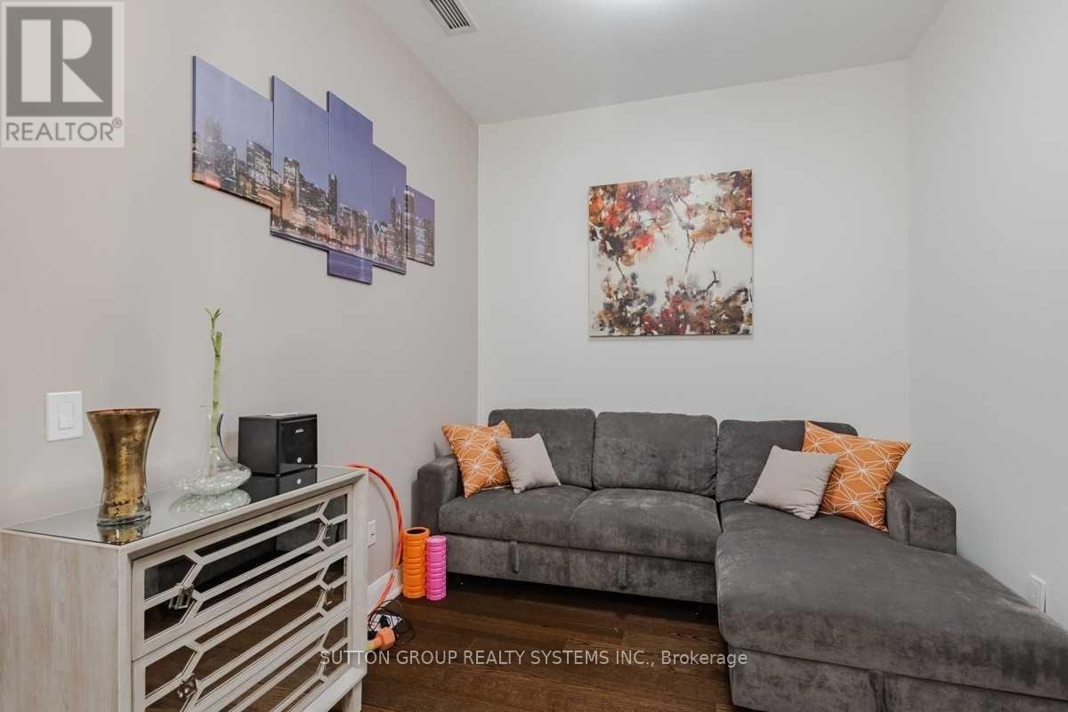 116 - 2480 Prince Michael Drive, Oakville, Ontario  L6H 0H1 - Photo 17 - W12603482