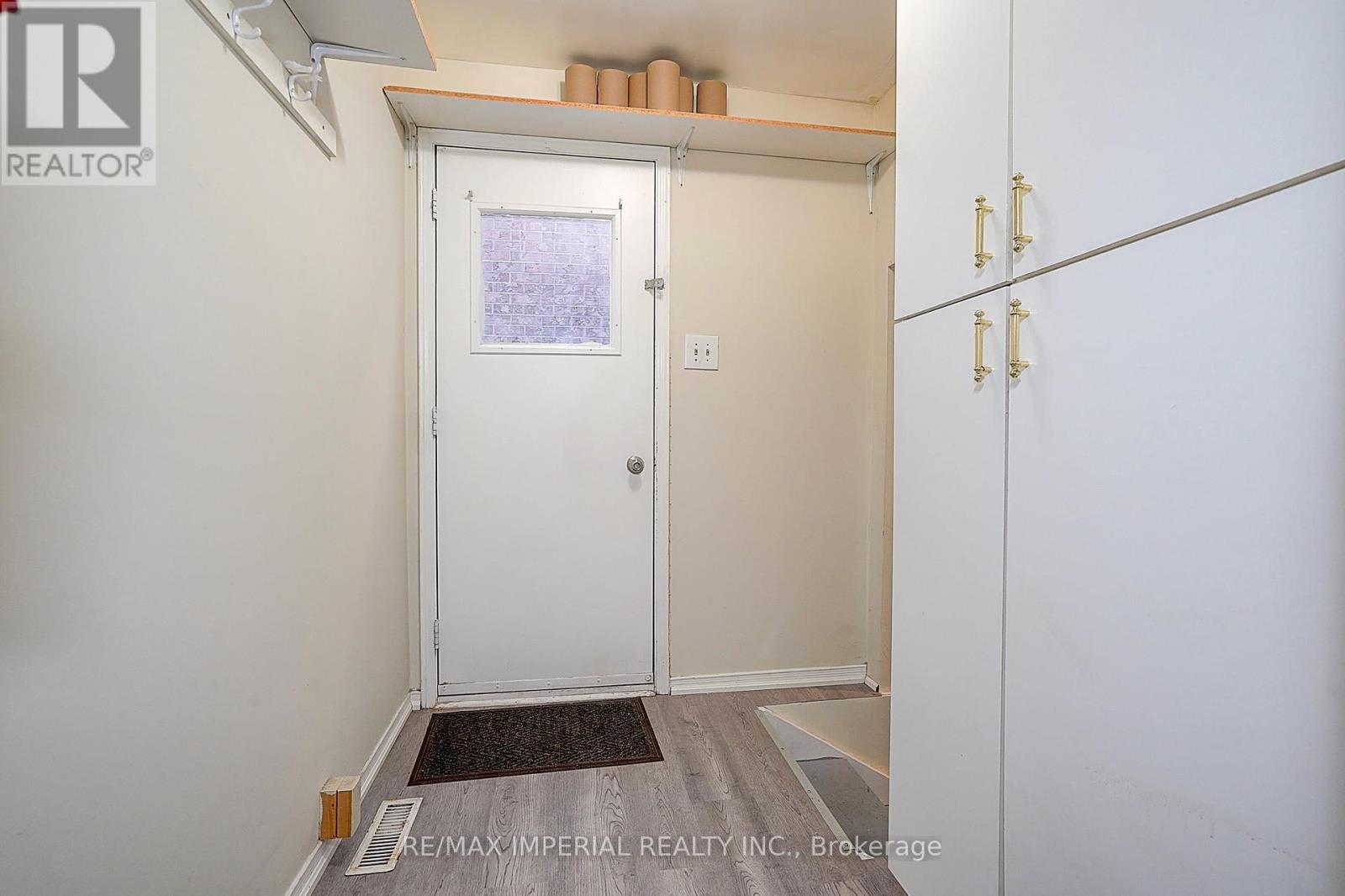 5633 Haddon Hall Road, Mississauga, Ontario  L5M 5G3 - Photo 39 - W12603484