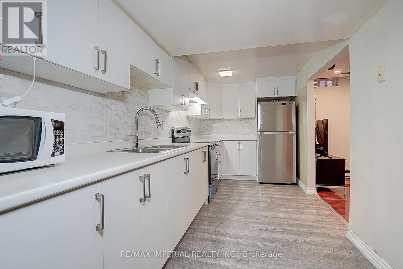 5633 Haddon Hall Road, Mississauga, Ontario  L5M 5G3 - Photo 40 - W12603484