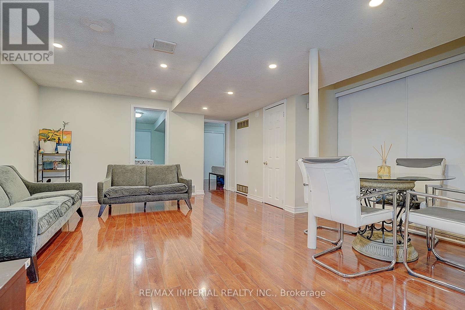 5633 Haddon Hall Road, Mississauga, Ontario  L5M 5G3 - Photo 42 - W12603484