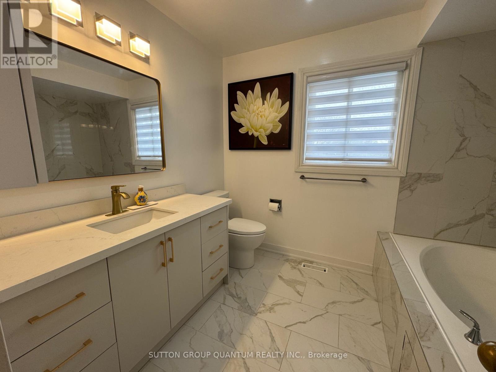 1516 Stoneybrook Trail, Oakville, Ontario  L6M 2R3 - Photo 17 - W12603496