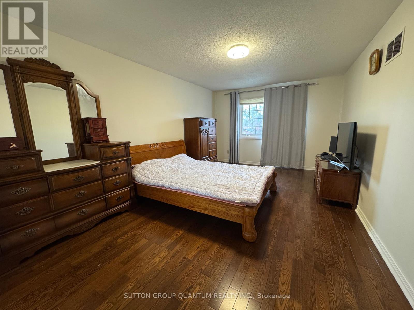 1516 Stoneybrook Trail, Oakville, Ontario  L6M 2R3 - Photo 22 - W12603496