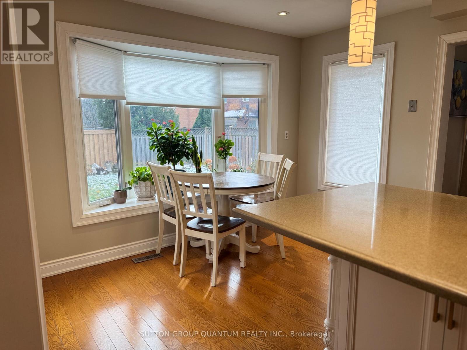 1516 Stoneybrook Trail, Oakville, Ontario  L6M 2R3 - Photo 6 - W12603496