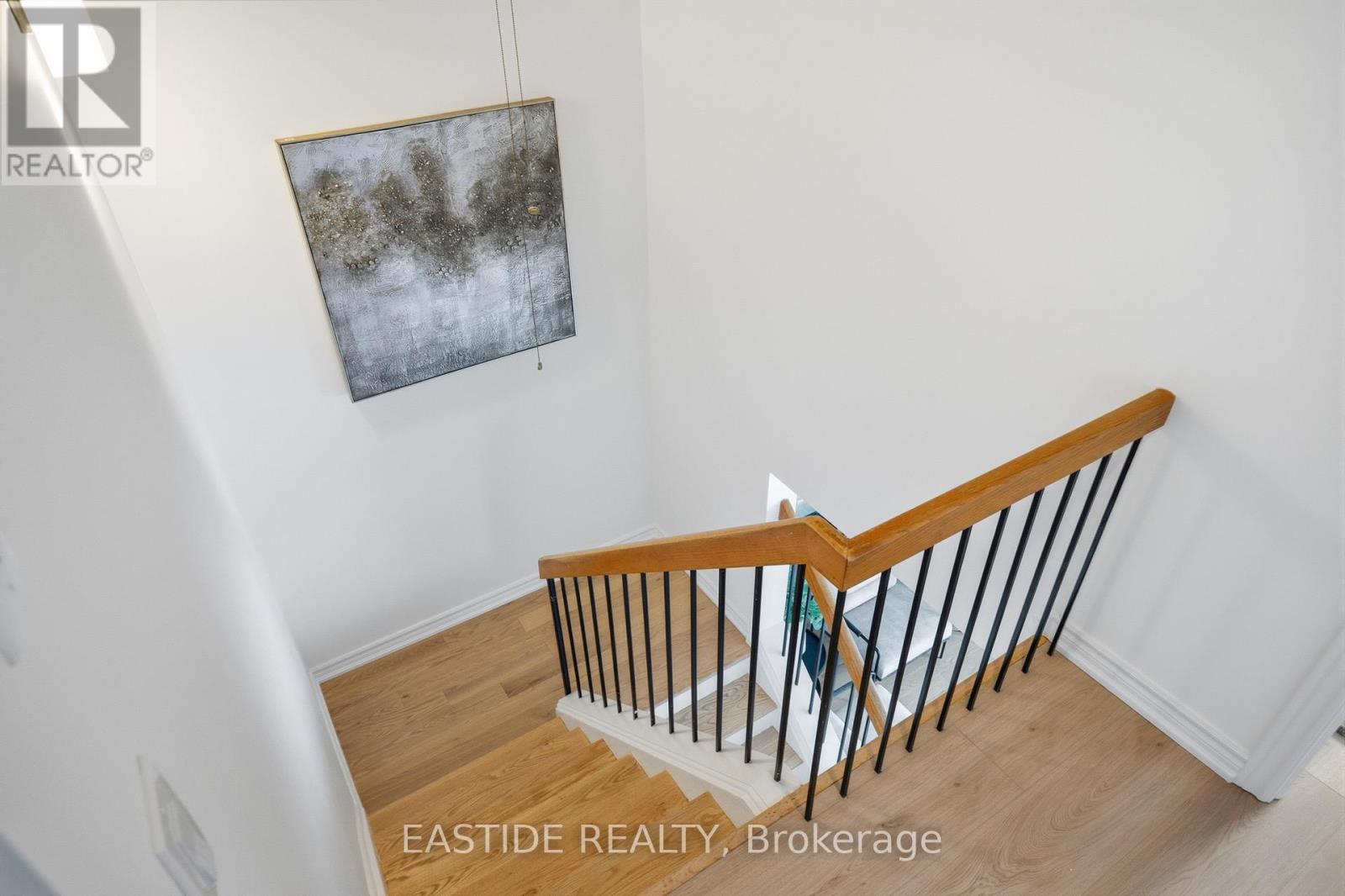 2909 Salerno Crescent, Mississauga, Ontario  L5N 1T3 - Photo 20 - W12603498