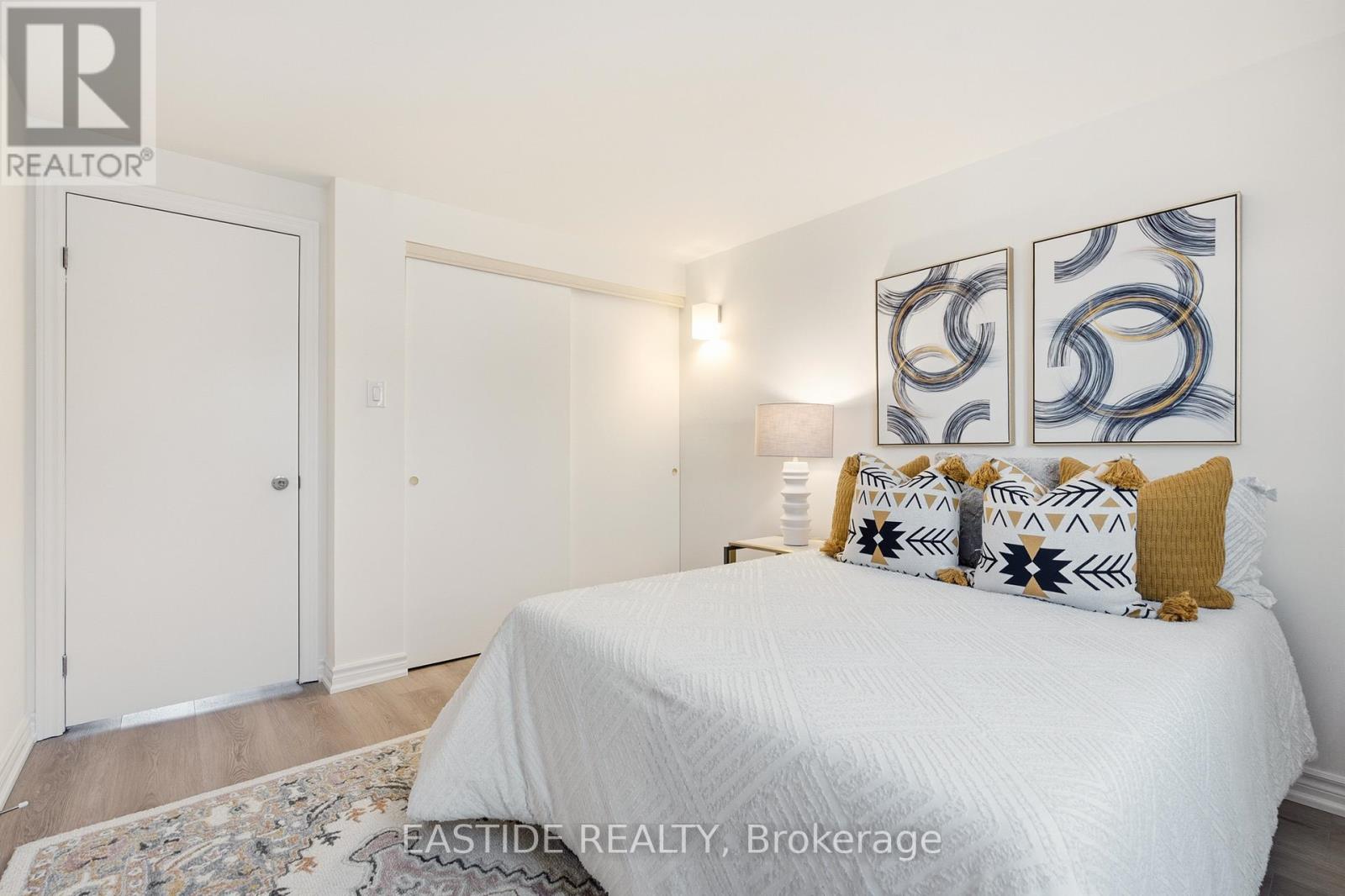 2909 Salerno Crescent, Mississauga, Ontario  L5N 1T3 - Photo 33 - W12603498