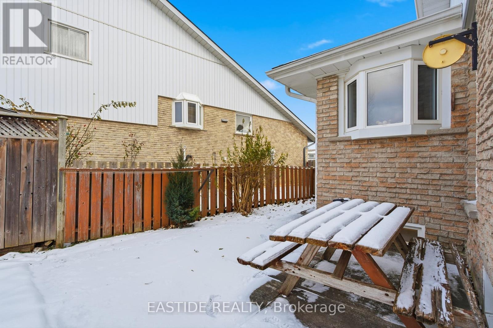 2909 Salerno Crescent, Mississauga, Ontario  L5N 1T3 - Photo 47 - W12603498