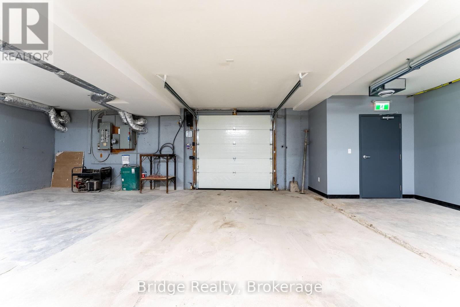 290 Dundas Street, Woodstock, Ontario  N4S 1B2 - Photo 40 - X12603528