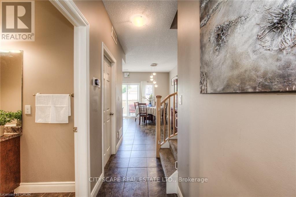 4a - 38 Howe Drive, Kitchener, Ontario  N2E 0E3 - Photo 16 - X12603468