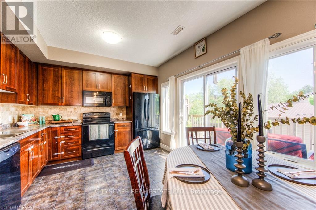 4a - 38 Howe Drive, Kitchener, Ontario  N2E 0E3 - Photo 21 - X12603468