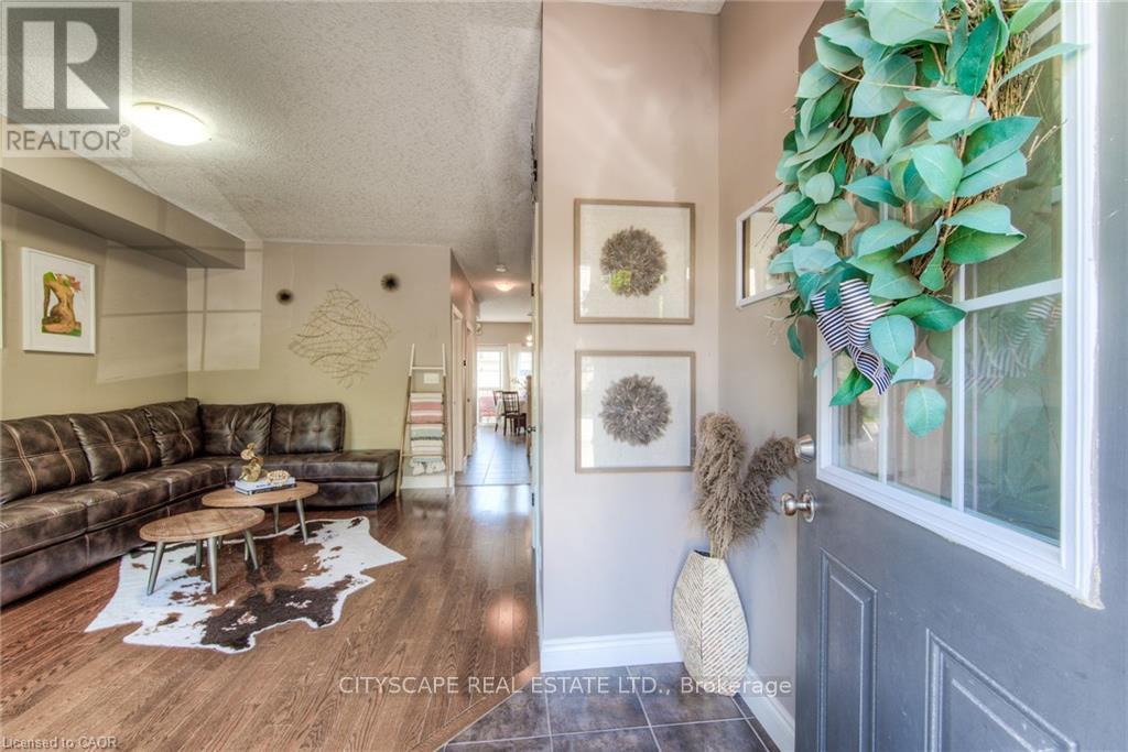 4a - 38 Howe Drive, Kitchener, Ontario  N2E 0E3 - Photo 3 - X12603468