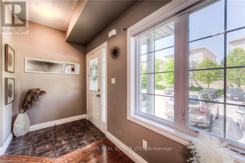 4a - 38 Howe Drive, Kitchener, Ontario  N2E 0E3 - Photo 6 - X12603468